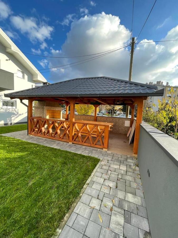 Apartmani Daisy Velika Gorica Εξωτερικό φωτογραφία